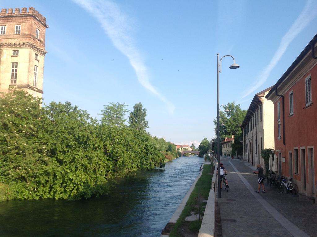 Apartamento Borgo Archinto Robecco sul Naviglio Exterior foto